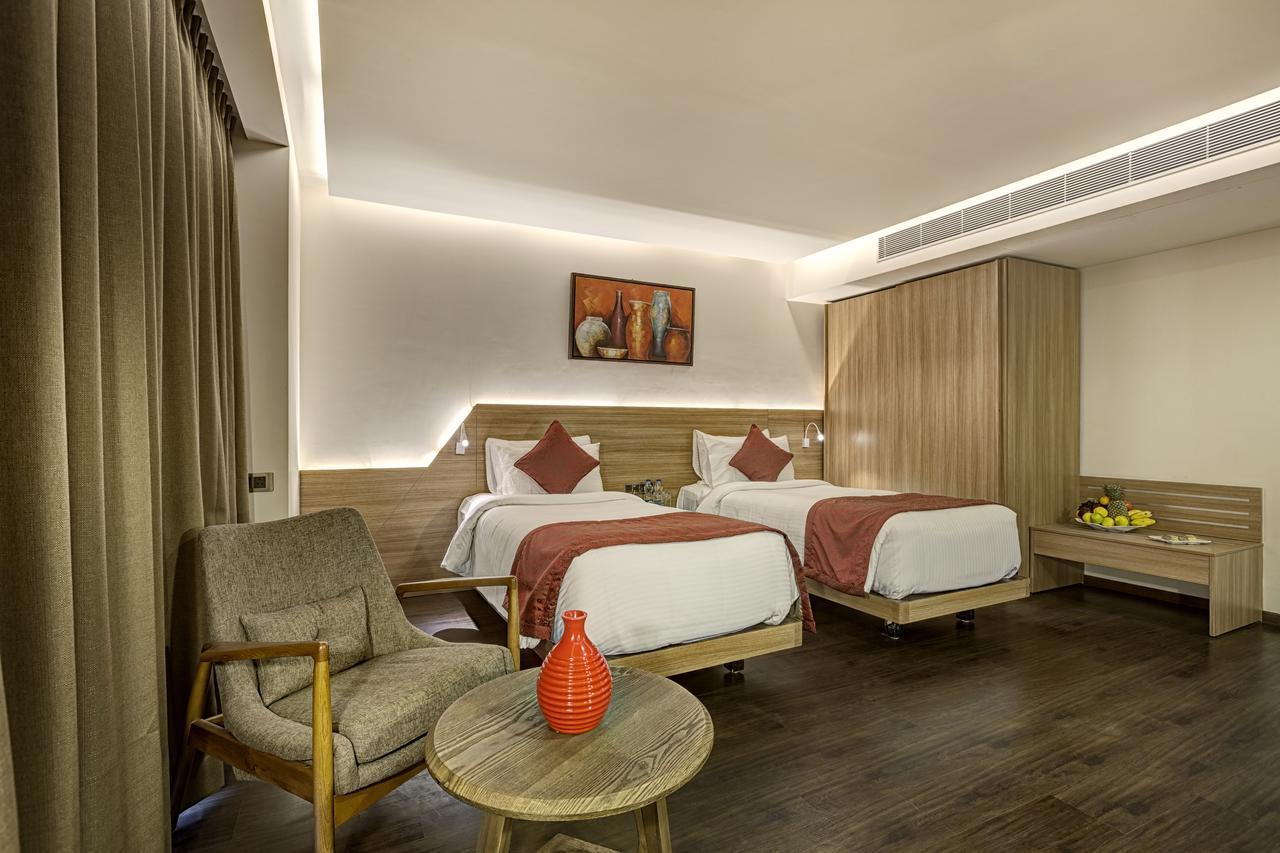 Attide Hotel Bangalore Esterno foto